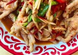 ソムタム ホーイ ドーン(スパイシー赤貝サラダ) Spicy Cockle Salad
