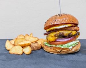 厚切りベーコンチーズエッグバーガーSET Thick-Cut Bacon Cheese Egg Burger Set
