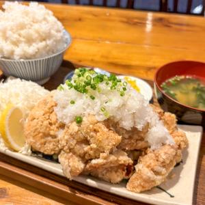 爆盛り1キロおろしポン酢からあげ弁当