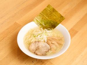 煮干し香る塩ラーメン