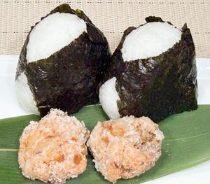 【高タンパク＆低脂質！】さっぱりジューシー ムネ肉唐揚げおにぎりセット