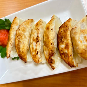 ジューシー餃子(Juicy Gyoza)