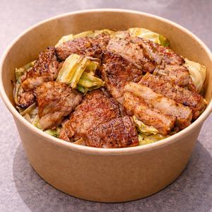特選A5和牛のカルビとロースのプレミアム味噌焼丼