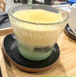 エッグフォームコーヒーCAFE TRNG