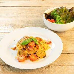 なすベーコンのトマトソースパスタセット