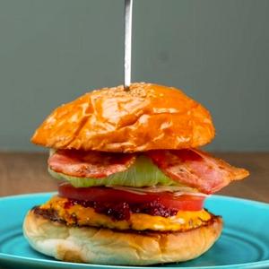 ベーコンレタスチーズバーガー BLT Ceese Burger