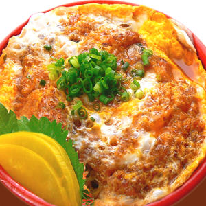 【揚げたて上カツ丼】卵とじ