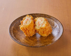 とんかつ新宿さぼてん カニクリームコロッケ
