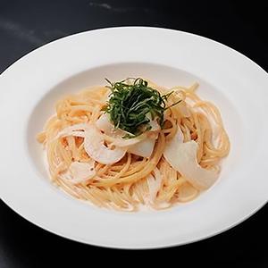 イカと明太子のクリームパスタ