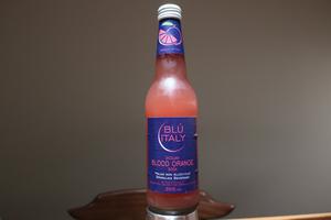 【ドリンク】ノンアルコール スパークリング ブラッドオレンジ味ジュース ■BLU ITALY ブルーイタリー■ イタリアンソーダ 瓶※手で開けれます
