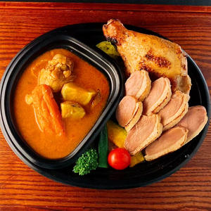 炙り鴨チャーシュー×ジャンボチキンレッグカレー