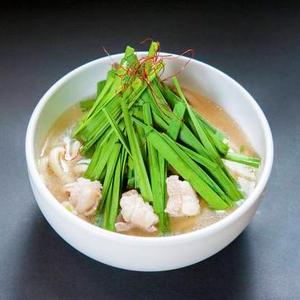 元祖博多もつニラうどん
