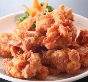 【炸子鶏】とりの唐揚げ
