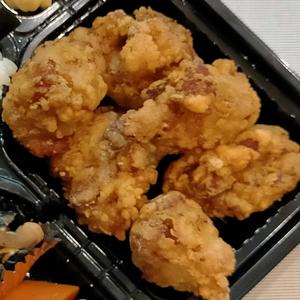 唐揚げ200g(6個～7個)