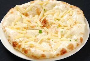 チーズナン/Cheese Nan