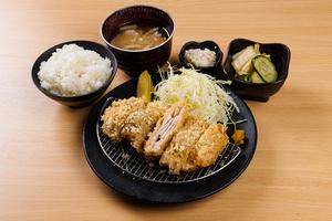 ミルフィーユとんかつ弁当