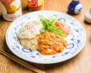 豚チリ飯 Chili Pork Rice