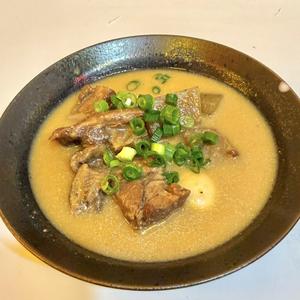 牛タンどて煮