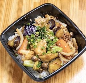 麻婆丼