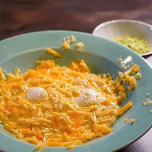 濃厚チーズブレンド「KNOCK’N CHEESE」のチョップドスパゲティ