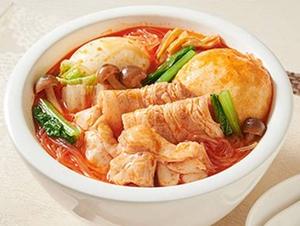 本日20食限定(20%off)【人気NO1】豚肉＆鶏肉の麻辣湯 (猪肉和肉麻辣)