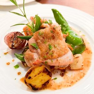 美桜鶏もも肉のローストと夏野菜のロースト粒マスタードソース