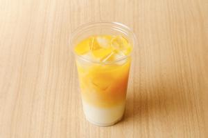 100時間カレー 自家製マンゴーラッシー