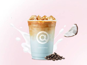 cotti coffee ブルーのココナッツラテ【椰拿】