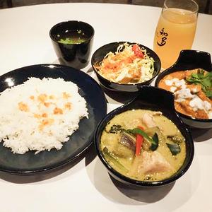 グリーンカレー、マッサマンカレーWセット