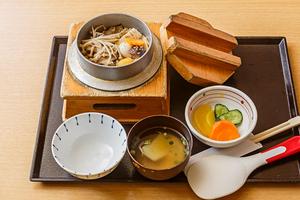 きのこバター釜めし Mushroom Butter Rice Hot Pot