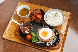 ヘルシーローストハンバーグ定食(シングル)※ハンバーグ1枚