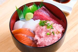 どんまる丼