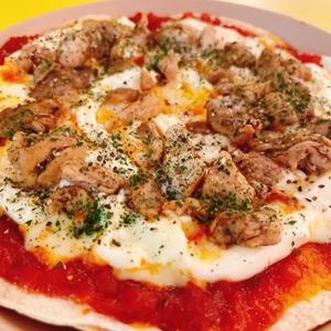 香ばしチキンとマヨネーズのミニピザ