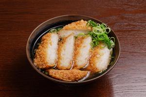チキンカツそば