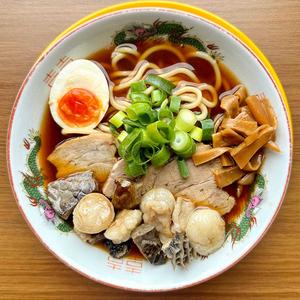 西成牛ホルモン中華そば