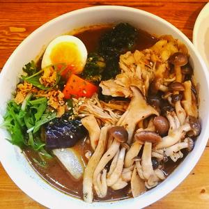 4種のきのこ達スープカレー