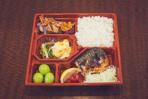 焼き魚弁当