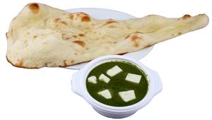 サグチキンカレーナンセット