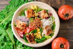 塩麹チキンサラダ Solt koji herb chicken salad