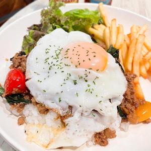 SAM's ガパオライス