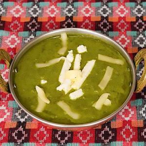チーズパラクカレー Cheese Palak Curry
