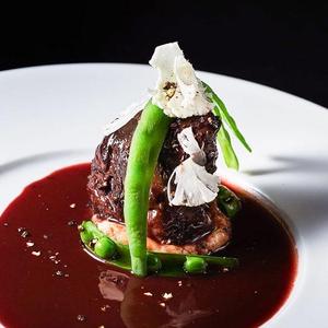 黒毛和牛頬肉の煮込み