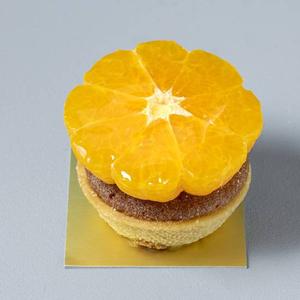 イリス(季節のタルト※フルーツの変更あり)
