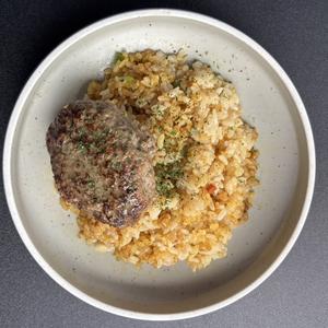 【魔球編】ドライカレー贅沢ハンバーグエビピラフ