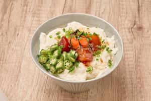 老化防止!「マグロとおくらのねばとろ丼