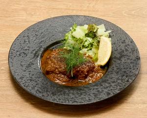 【当店人気No.2!】人気シェフ特製 やわらかポークのグリル煮 Chef's Special Tender Pork Stew