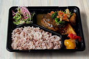 シェフのおすすめハンバーグ弁当