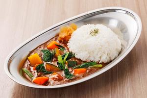 季節の野菜カレー