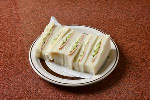 ハムサンドイッチ