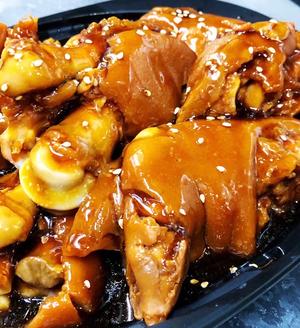豚足の醤油煮